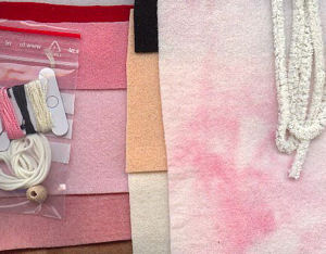 Baby-slinger roze materiaal pakket Septemberspring - Klik op de afbeelding om het venster te sluiten